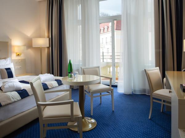 Grandhotel Nabokov : photo 2 de la chambre chambre double ou lits jumeaux supérieure - accès au centre de bien-Être