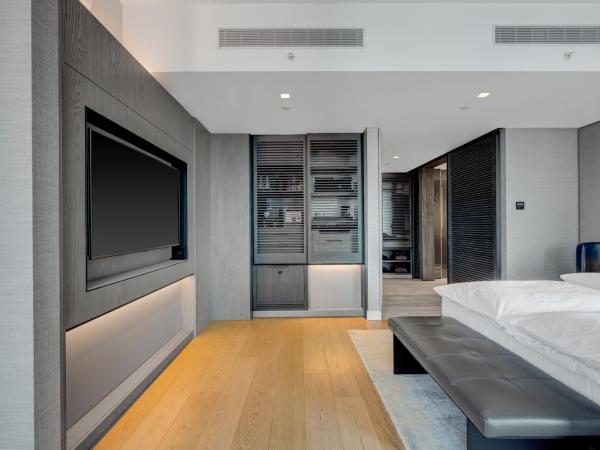 Equinox Hotel Hudson Yards New York City : photo 1 de la chambre chambre deluxe avec 1 lit king-size - vue sur the vessel