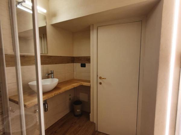 Casa De Giorgis : photo 1 de la chambre chambre double avec salle de bains privative