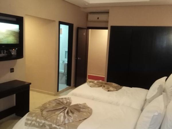 Suite Hotel Tilila : photo 5 de la chambre studio avec balcon (2 adultes)