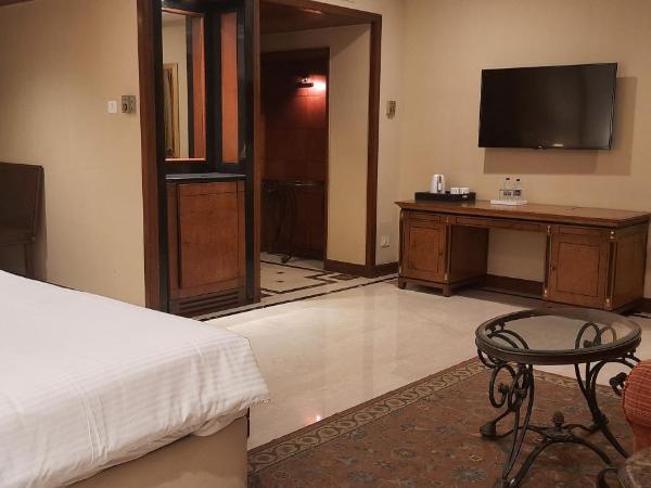 The Hans, New Delhi : photo 2 de la chambre executive suite room