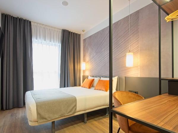 DWO Yuste Alcalá : photo 2 de la chambre chambre double