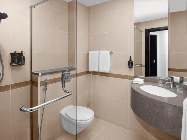 Holiday Inn Express Dubai Safa Park, an IHG Hotel : photo 5 de la chambre chambre standard