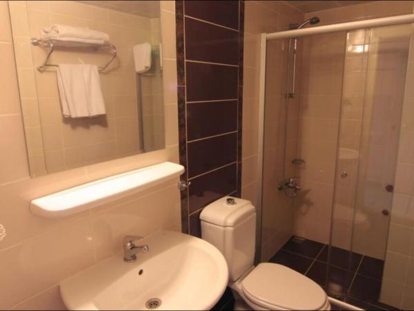 Kleopatra Tuna Apart Hotel : photo 8 de la chambre chambre quadruple confort