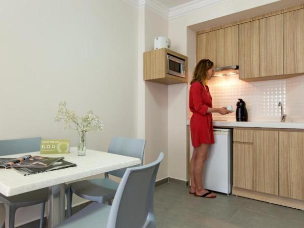 Kleopatra Tuna Apart Hotel : photo 4 de la chambre chambre quadruple confort