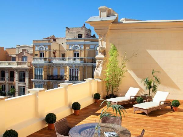URSO Hotel & Spa, a Small Luxury Hotel of the World : photo 7 de la chambre suite avec terrasse