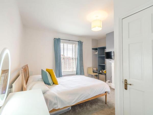 Minster Hub - 2 Min Walk 2 Minster! : photo 3 de la chambre chambre double