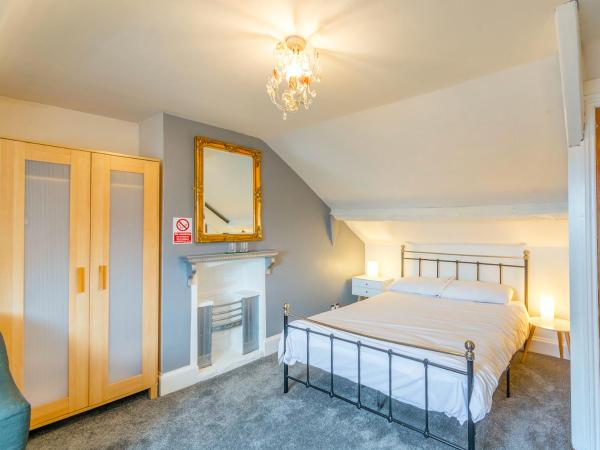 Minster Hub - 2 Min Walk 2 Minster! : photo 3 de la chambre chambre double - dernier Étage