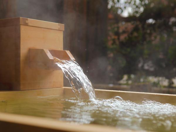 Negiya Ryofukaku : photo 3 de la chambre chambre lits jumeaux deluxe avec coin tatami et baignoire en plein air - non-fumeurs