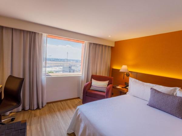 Camino Real Aeropuerto : photo 3 de la chambre hébergement lit queen-size club camino real - petit-déjeuner inclus pour adultes uniquement