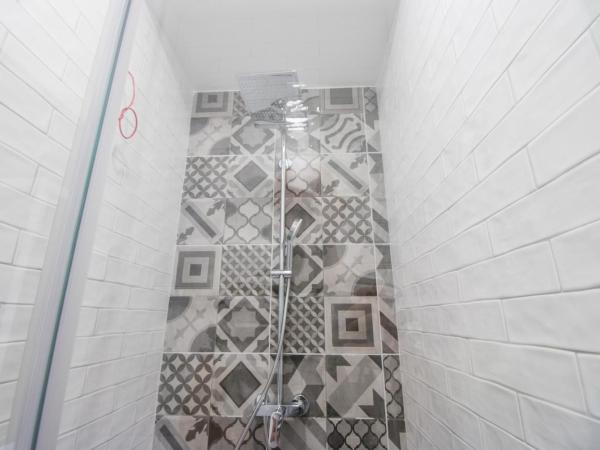 Dandelion hostel : photo 1 de la chambre lit simple dans dortoir de 4 lits