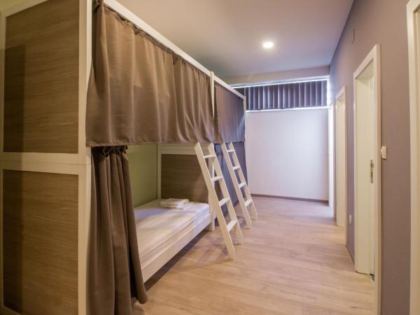 Dandelion hostel : photo 8 de la chambre lit dans dortoir mixte de 10 lits