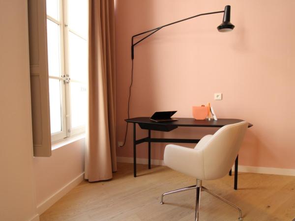 MiHotel Sala : photo 1 de la chambre suite deluxe « rubis »