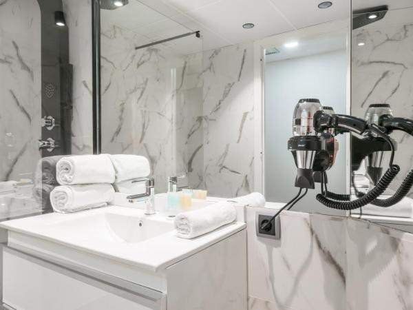 Hotel Sansi Park : photo 1 de la chambre chambre quadruple