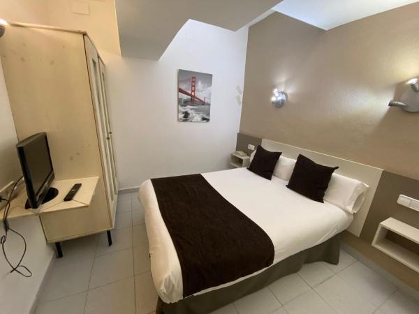 Hotel Travessera : photo 3 de la chambre chambre simple