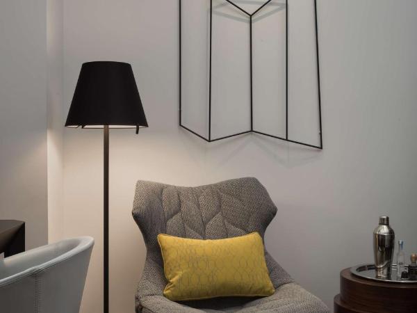 QT Sydney : photo 5 de la chambre chambre lit king-size exécutif qt