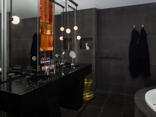 QT Sydney : photo 4 de la chambre chambre lits jumeaux qt