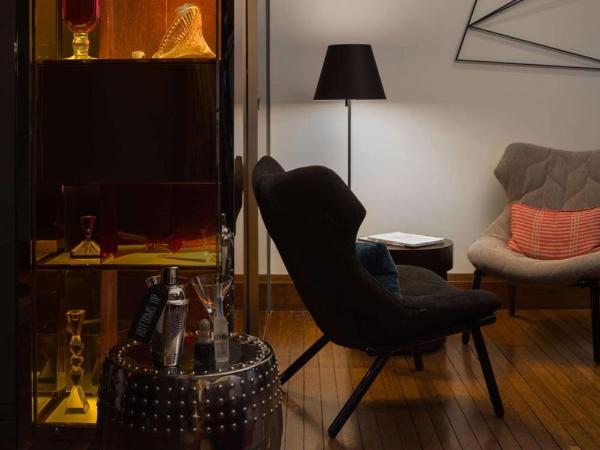 QT Sydney : photo 4 de la chambre suite junior qt