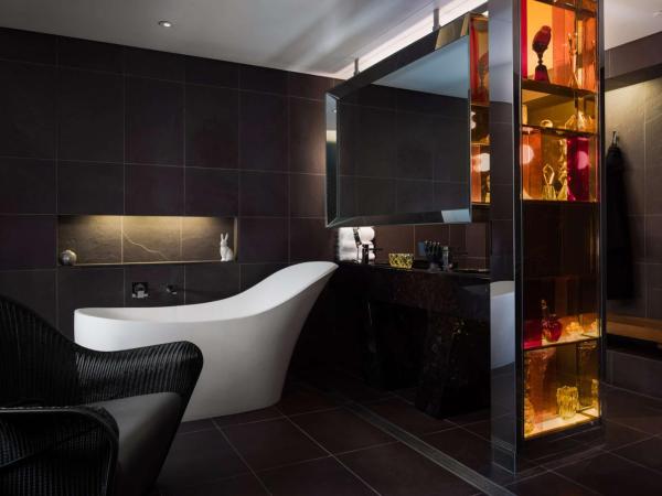 QT Sydney : photo 3 de la chambre suite État qt