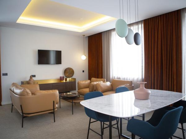 Riu Plaza España : photo 6 de la chambre forfait suite présidentielle