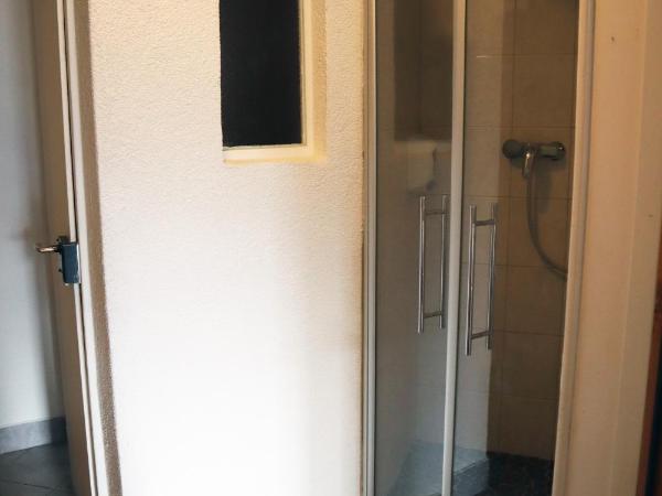 Gruyère Rooms : photo 6 de la chambre chambre quadruple standard