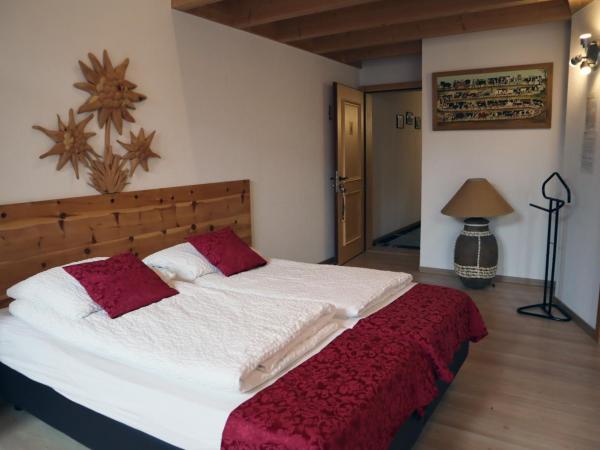 Gruyère Rooms : photo 8 de la chambre chambre quadruple