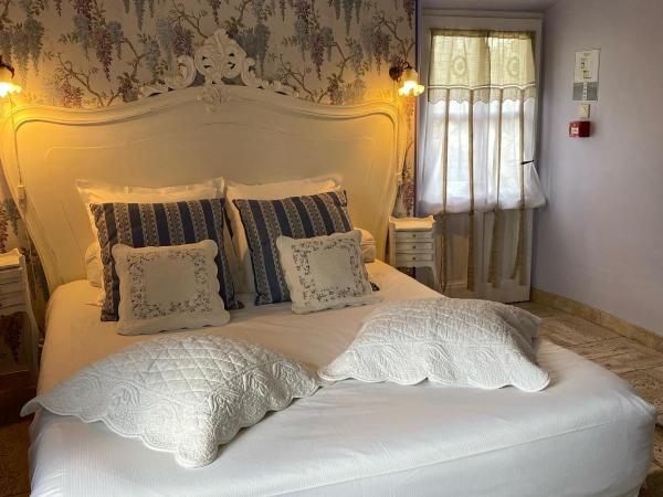 Mas de la Beaume : photo 5 de la chambre chambre double standard