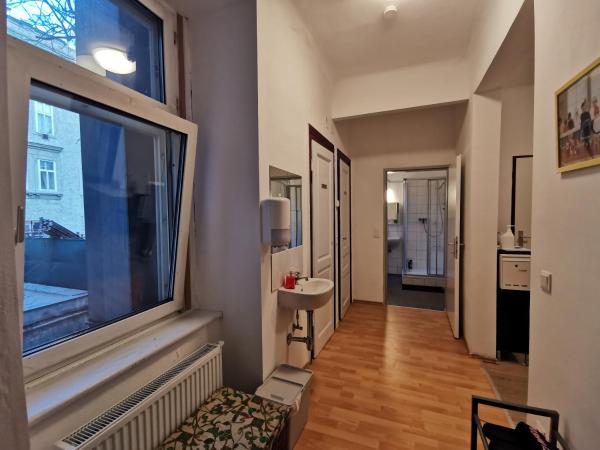 7brunnen Hostel & Guest House : photo 4 de la chambre chambre double