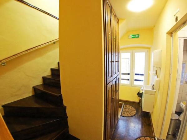 Tequila Bar Hostel : photo 5 de la chambre lit dans dortoir de 8 lits 