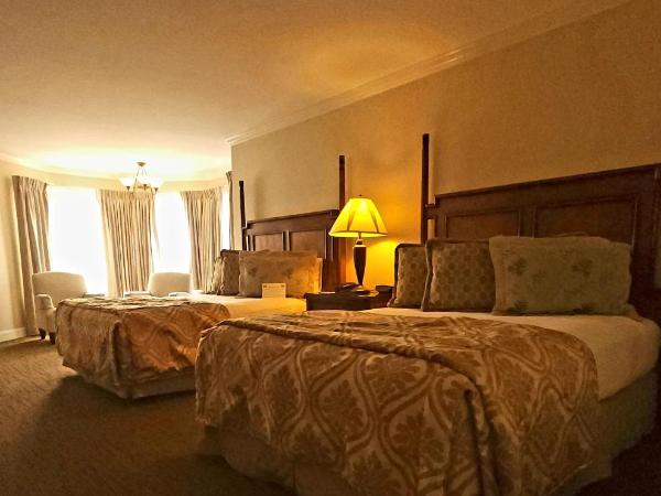Chelsea Inn : photo 1 de la chambre chambre avec 2 grands lits queen-size 