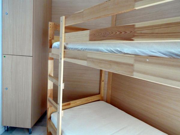 Chinitas Urban Hostel : photo 6 de la chambre lit dans dortoir pour femmes de 4 lits