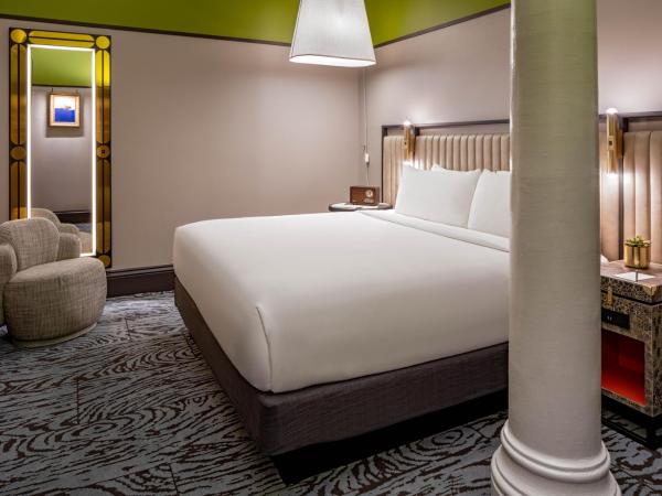 Pelham Hotel : photo 1 de la chambre chambre intérieure lit king-size 