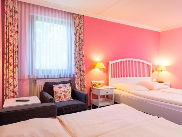 Hotel Heldt : photo 6 de la chambre chambre quadruple (4 adultes)