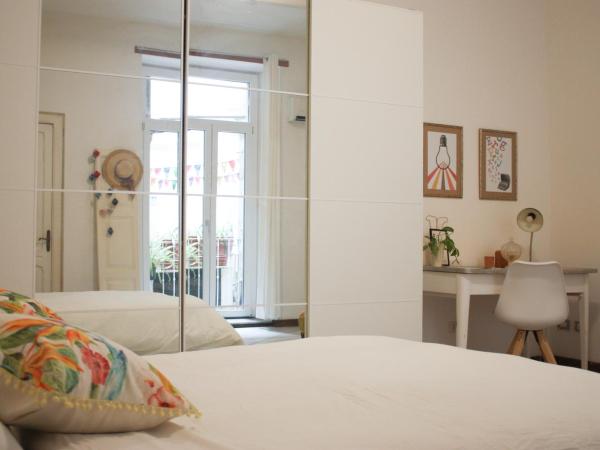 Sa Prazza GuestHouse : photo 3 de la chambre chambre double avec salle de bains privative