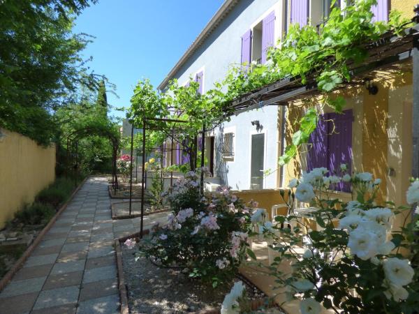 Appart'Hotel Festival Sud Aqua - Avignon TGV : photo 3 de la chambre studio triple standard