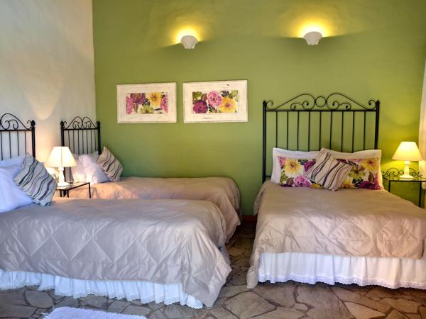 Pousada do Namorado : photo 1 de la chambre chambre familiale