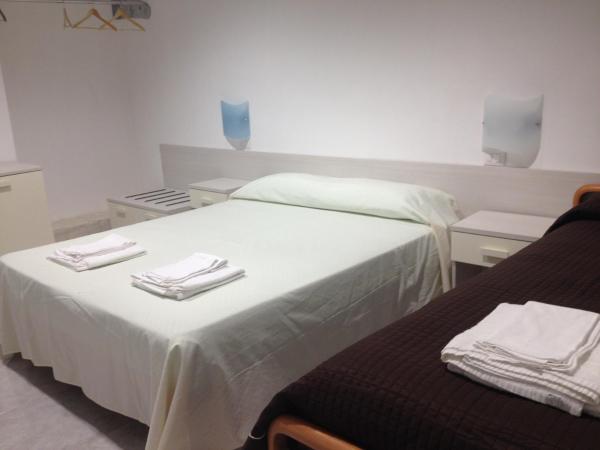 Residence Palomba : photo 6 de la chambre chambre triple