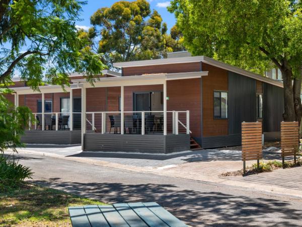 Levi Adelaide Holiday Park : photo 4 de la chambre villa 2 chambres :