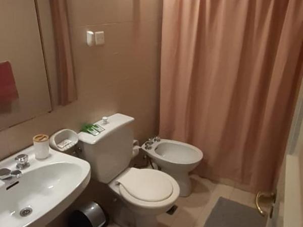 Casabella Bed & Breakfast : photo 2 de la chambre chambre double ou lits jumeaux avec salle de bains privative externe