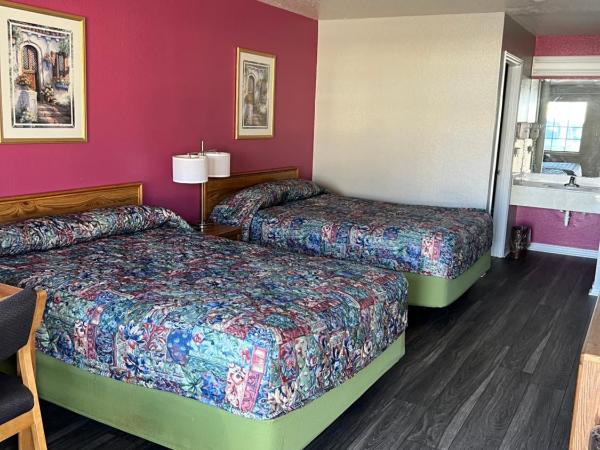 COUNTRY INN MOTEL : photo 7 de la chambre chambre lit queen-size