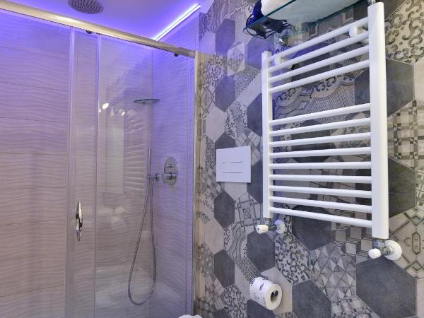 Residenza Borbonica : photo 10 de la chambre chambre double supérieure avec balcon