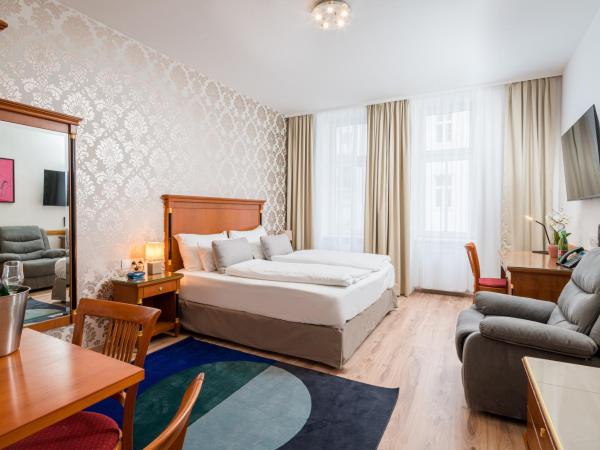 Best Western Plus Celebrity Suites : photo 1 de la chambre suite 1 chambre supérieure