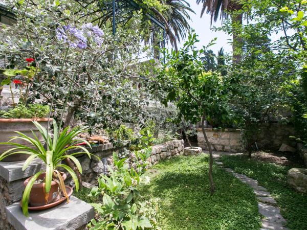 Rooms Posat : photo 10 de la chambre chambre triple - vue sur mer