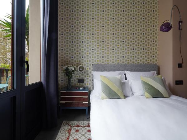 numa l Roca Rooms & Apartments : photo 8 de la chambre chambre double avec balcon