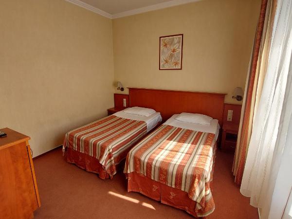 Hotel Central : photo 1 de la chambre chambre lits jumeaux standard