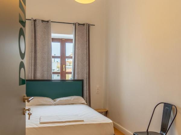 Intra Muros Hostel : photo 7 de la chambre chambre double avec salle de bains commune