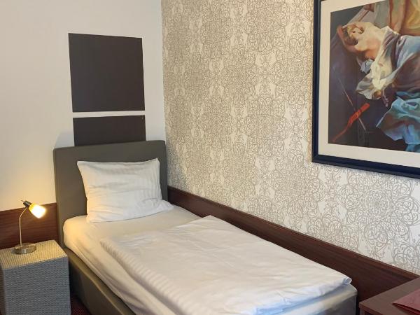 Hotel Germania : photo 3 de la chambre chambre simple