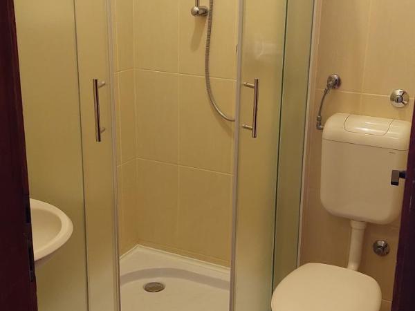 Villa Salvia Rooms and Apartments : photo 5 de la chambre chambre double