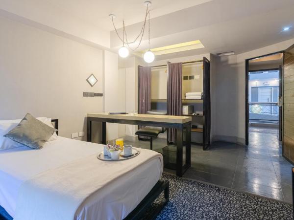 Prodeo Hotel + Lounge : photo 6 de la chambre chambre lits jumeaux supérieure