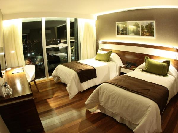 Yrigoyen 111 Hotel : photo 4 de la chambre chambre lits jumeaux standard
